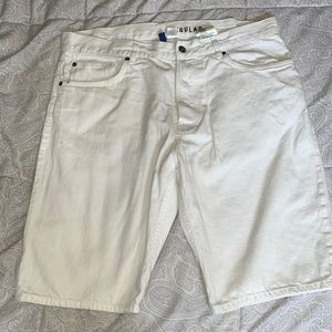 Men’s regular fit shorts